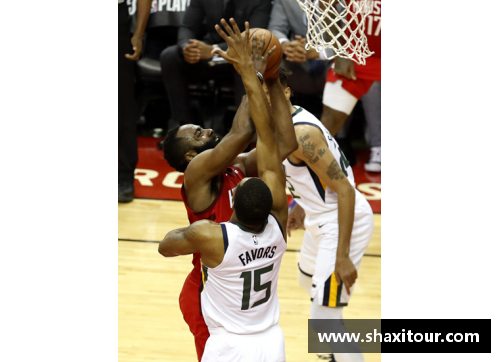 NBA季后赛传奇：超级巨星的荣耀与传奇